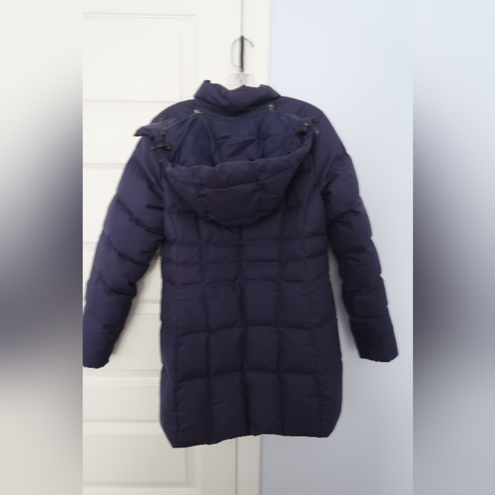 LIKE NEW Women's L.L. Bean Down Puffer Coat Navy Blue Size Small - Picture 5 of 6
